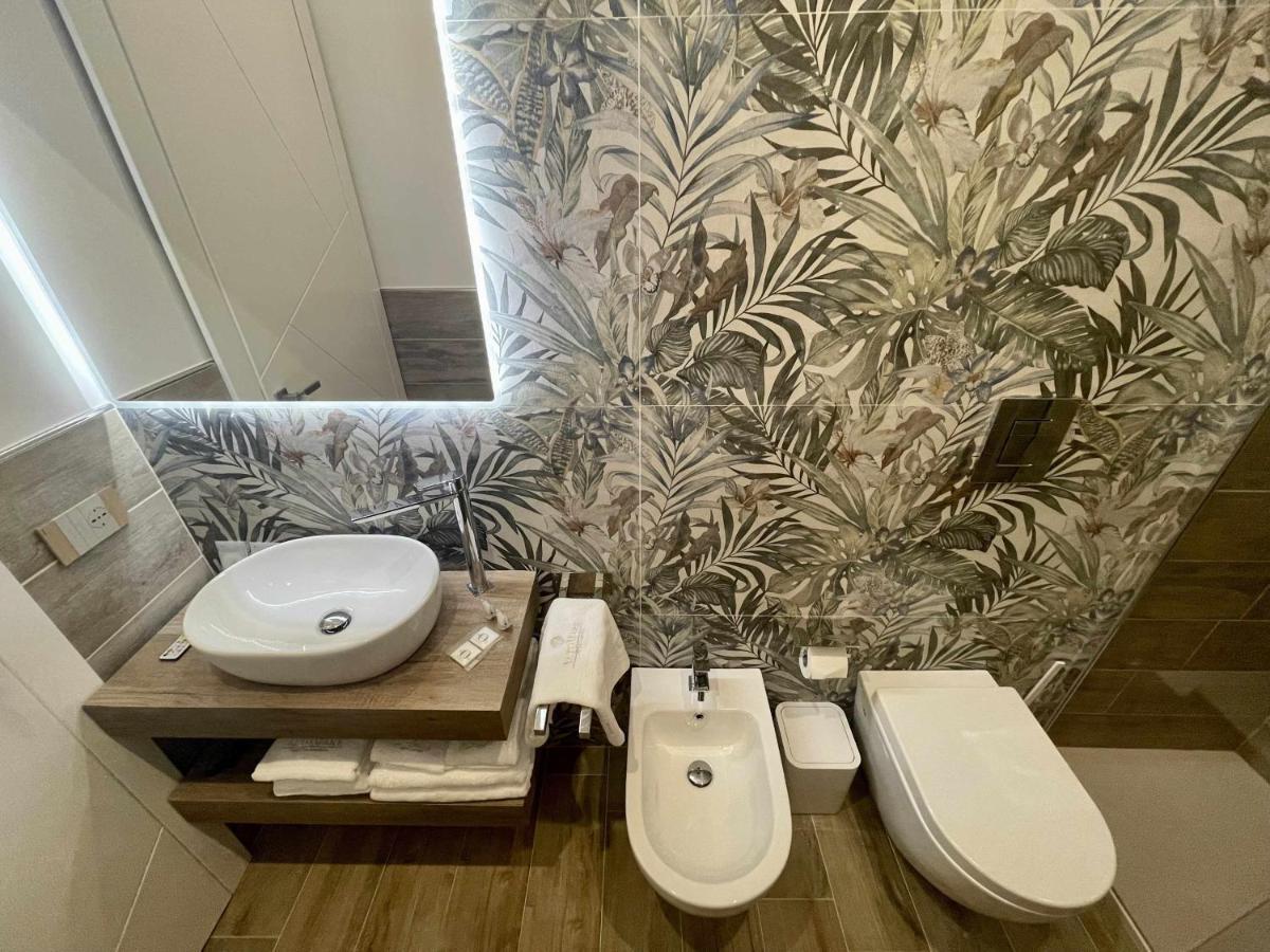 Bed and Breakfast BeB Altomare LMP Exterior foto